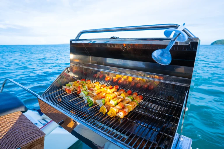camarão para grelhar molho barbecue e marisco